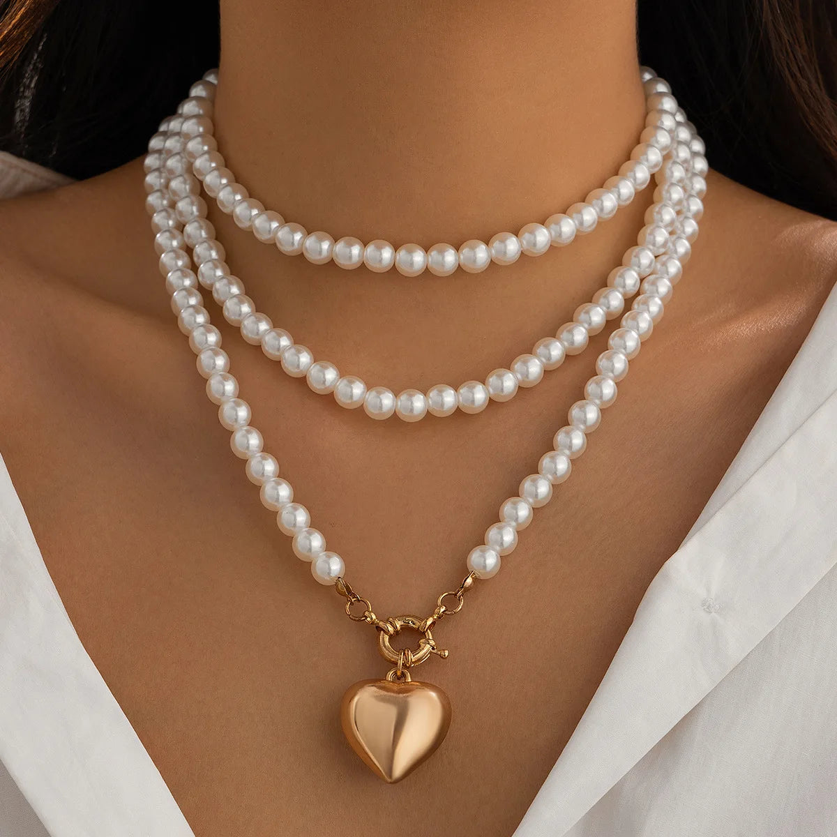 Boho Heart shaped Pendant Necklace 2025 Women's Simple Sweet Long Imitation Pearl Beads Girl Wedding Fashion Jewelry